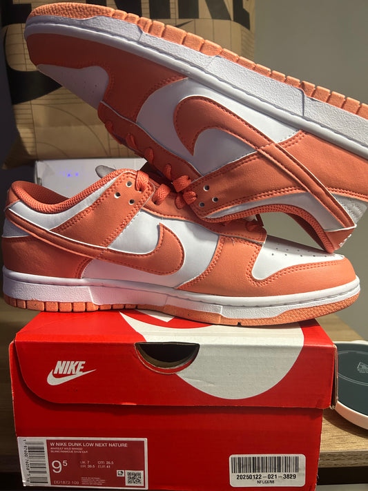 Dunk Low ‘Light Mango’