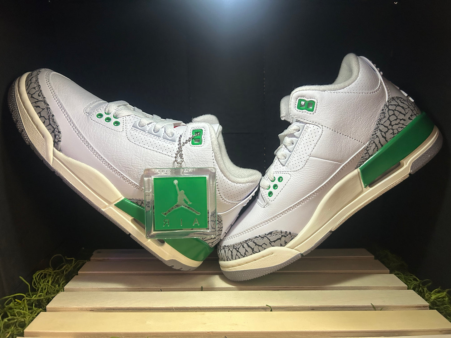 Air Jordan 3 Retro ‘Lucky Green’